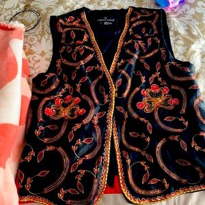 Cute vintage stitch vest